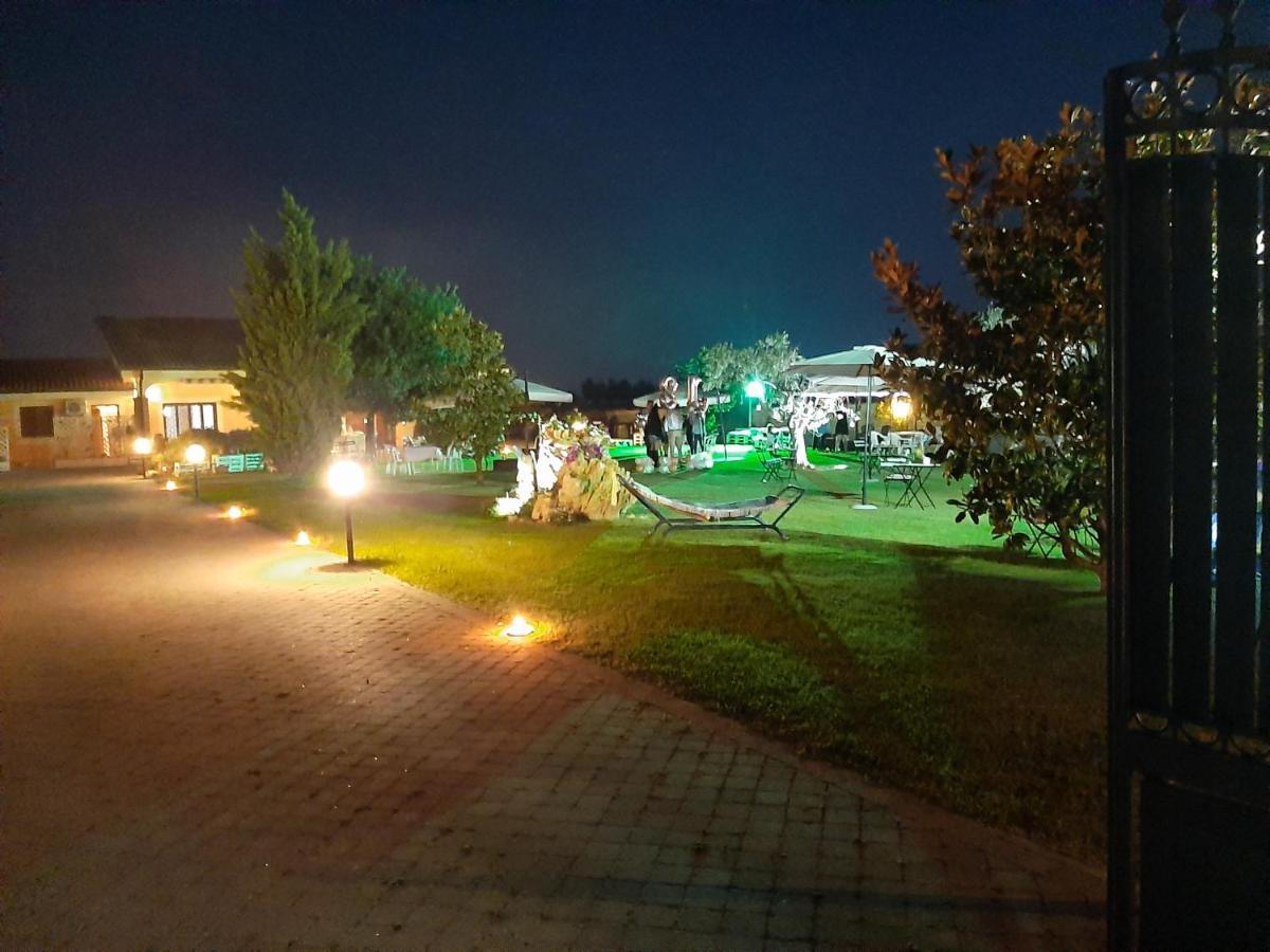 Villa Elegance Ladispoli Bagian luar foto